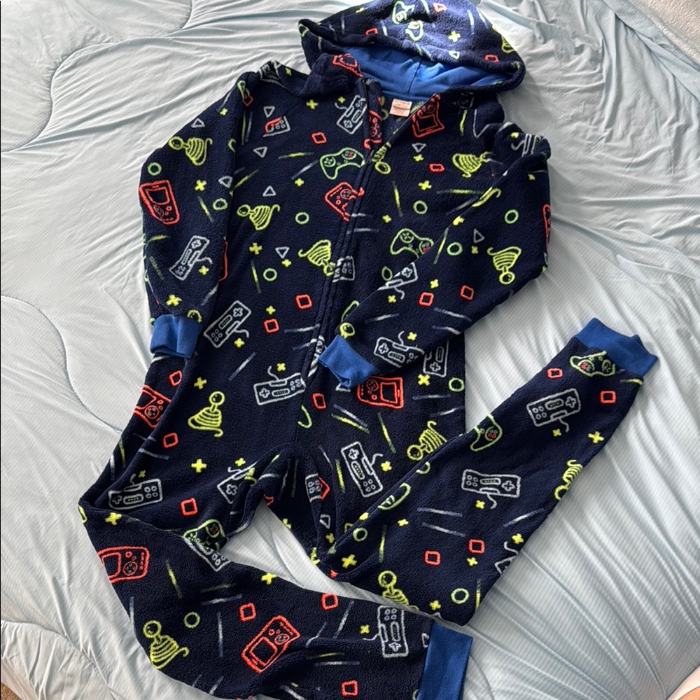 Super warm!!! Kids Navy Blue Gaming Print One Piece fleece pajamas